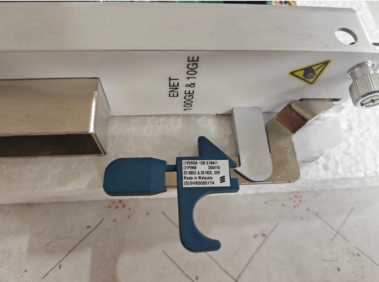 ERICSSON ROA1285784/1 2X100GE&2X10GE SSR Module d'interfaces Gigabit Ethernet BOARD supplier