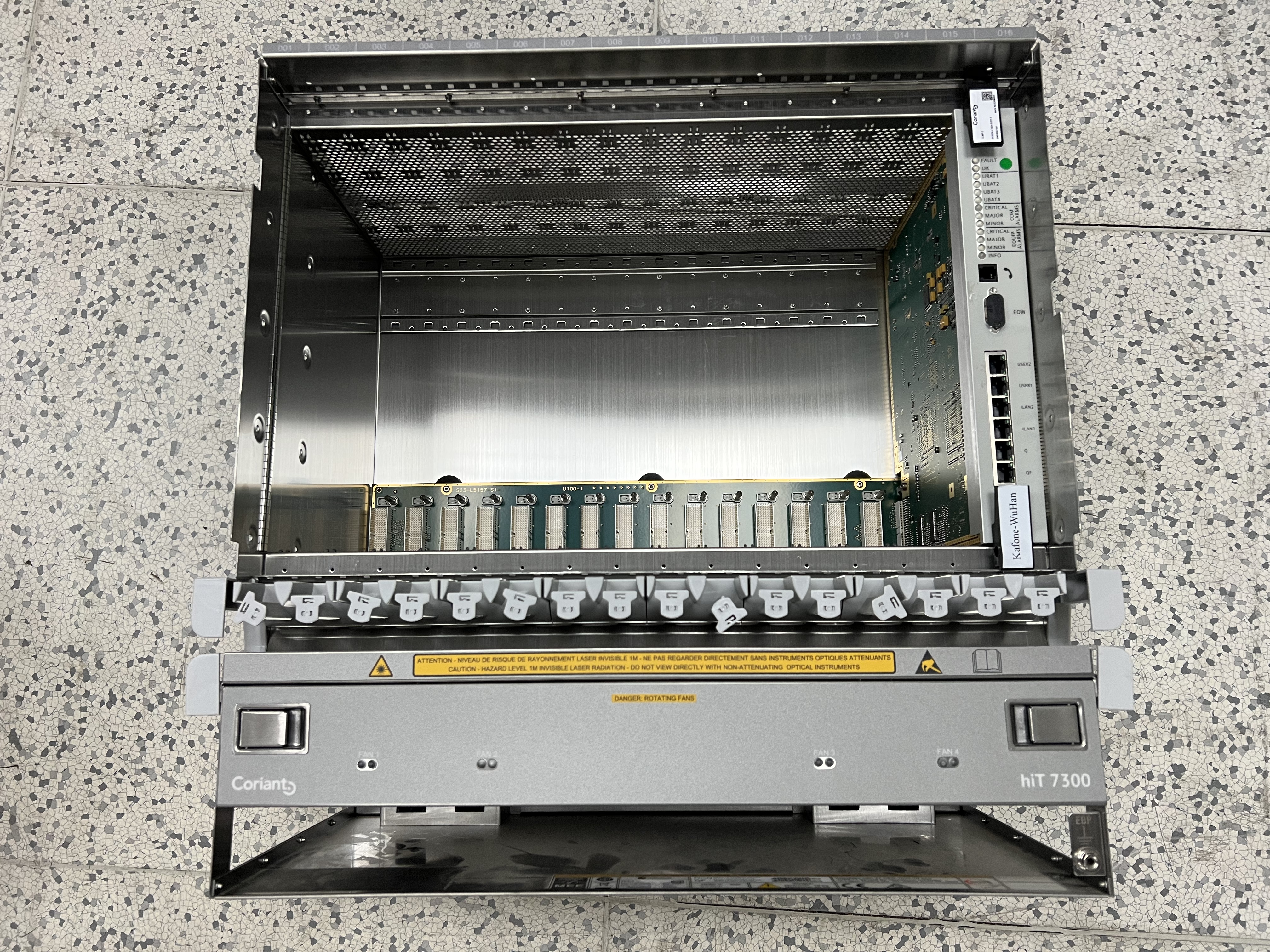 Coriant 8602 Router Coriant S42024-L5157-A100 7300 frame